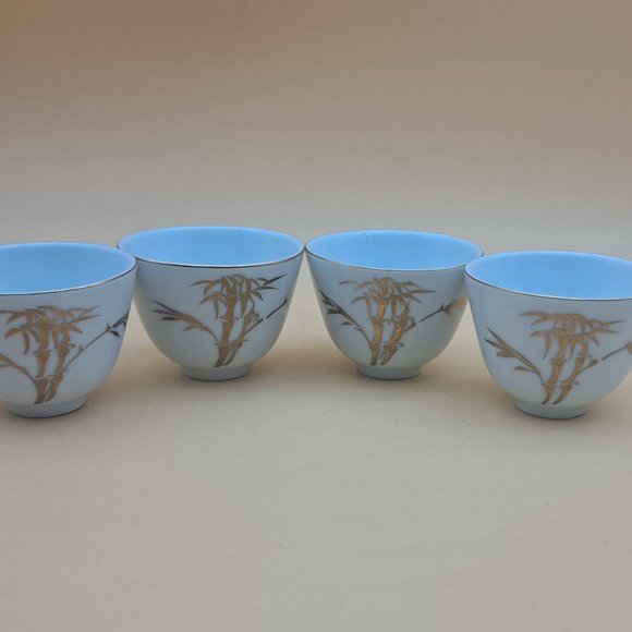 Set of Four White & Gold This is a set of 4 white cups for Tea Cups New Vintage - Picture 1 of 10